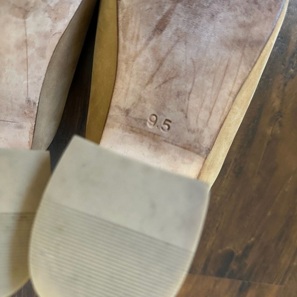 NISOLO Open-Toe Paloma Mules Heeled Sandals in Sand - Picture 13 of 14